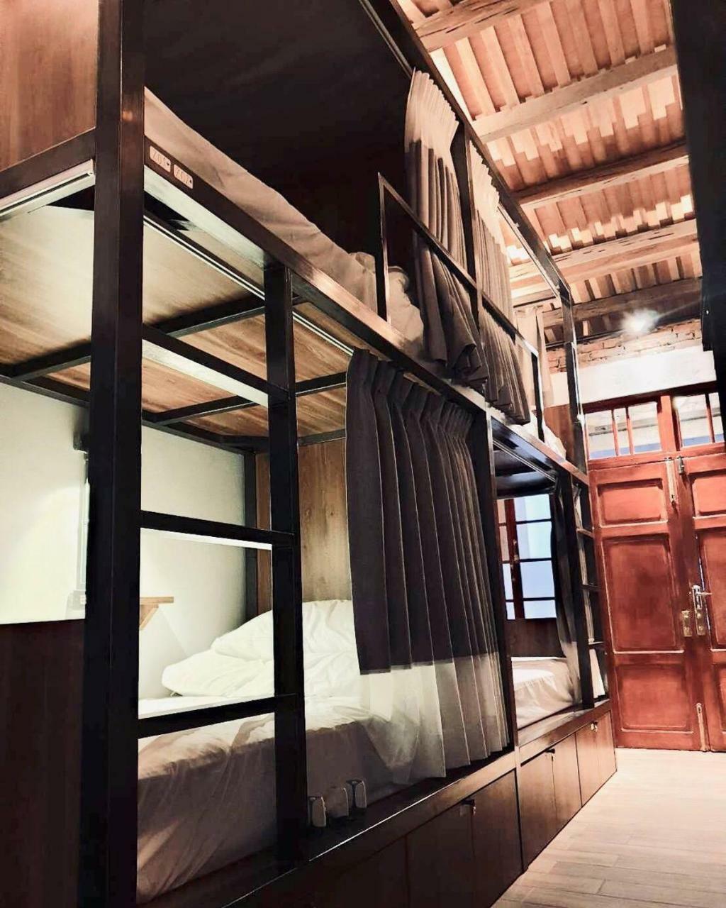 158 Hostel Tainan Bagian luar foto